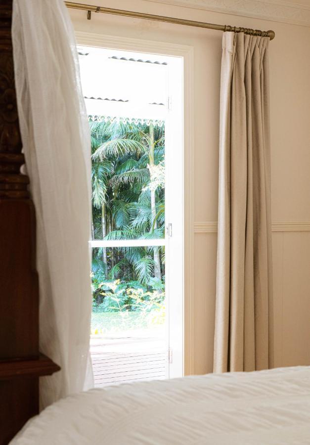 Romantic Cottage, Tamborine Mountain Екстер'єр фото